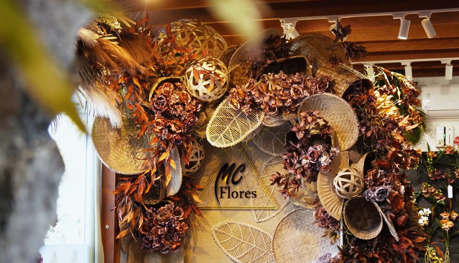 MC Flores